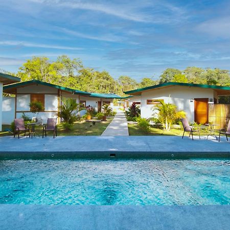 Bambura Bahia Villas Увита Екстериор снимка