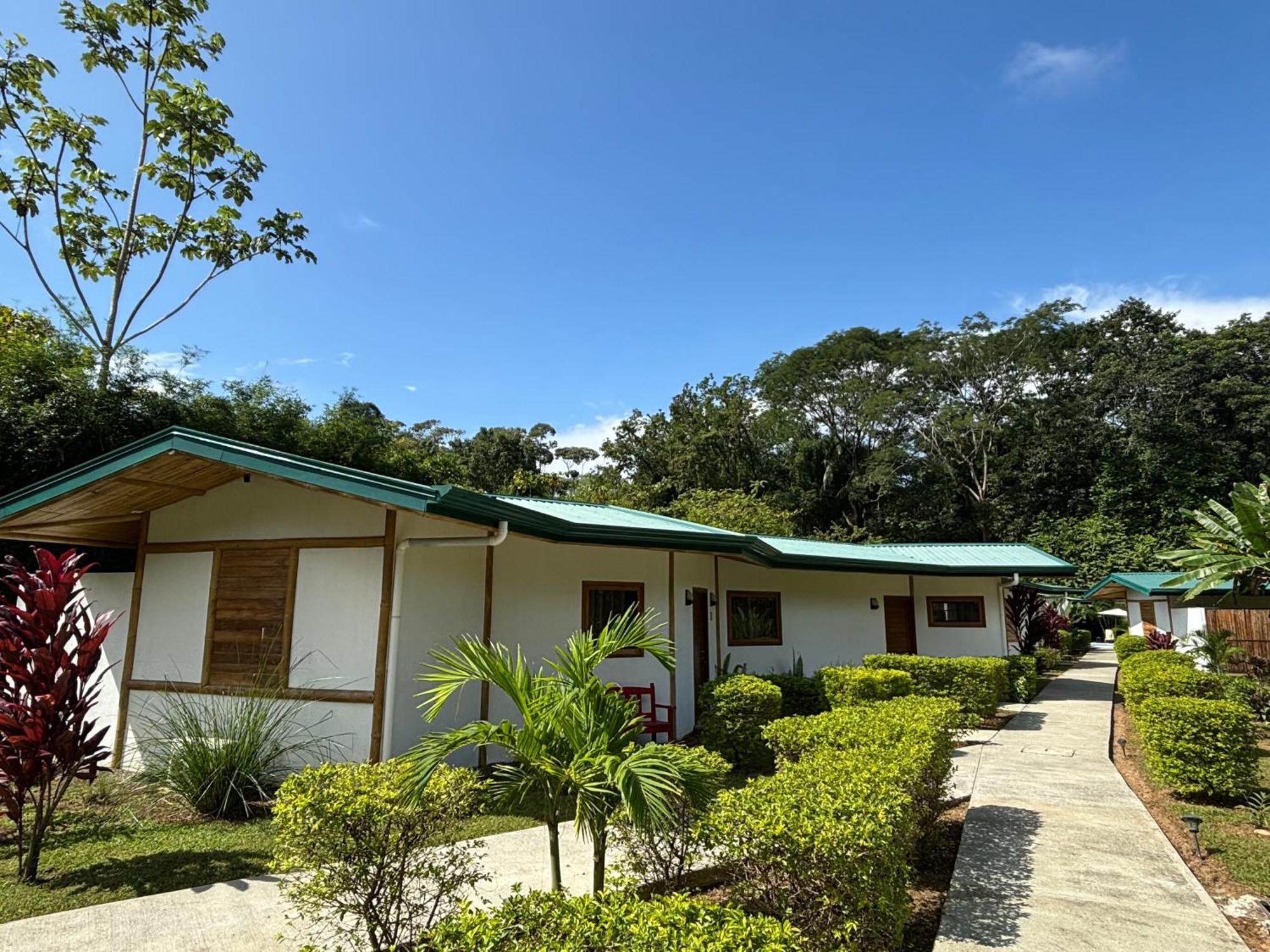 Bambura Bahia Villas Увита Екстериор снимка